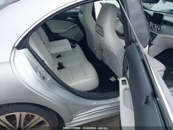 WDDSJ4EB0JN506249 2018 MERCEDES-BENZ CLA-KLASSE - Image 8