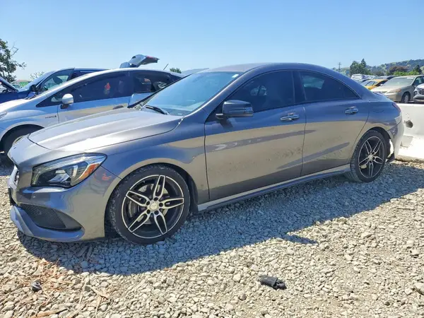 WDDSJ4EB0JN513394 2018 MERCEDES-BENZ CLA-KLASSE - Image 1