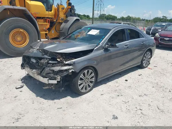 WDDSJ4EB0JN616444 2018 MERCEDES-BENZ CLA-KLASSE - Image 2