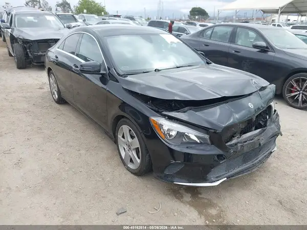 WDDSJ4EB0JN680869 2018 MERCEDES-BENZ CLA-KLASSE - Image 1