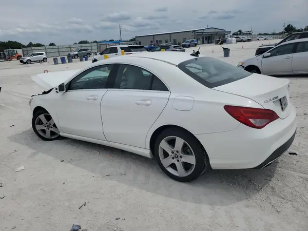WDDSJ4EB0JN684310 2018 MERCEDES-BENZ CLA-KLASSE - Image 2