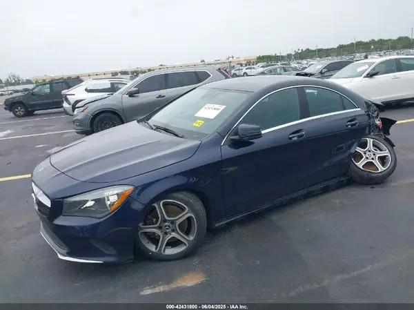 WDDSJ4EB0KN718991 2019 MERCEDES-BENZ CLA-KLASSE - Image 2