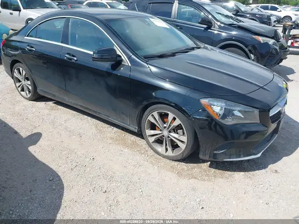 WDDSJ4EB1HN422547 2017 MERCEDES-BENZ CLA-KLASSE - Image 1