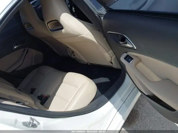 WDDSJ4EB1JN515672 2018 MERCEDES-BENZ CLA-KLASSE - Image 8