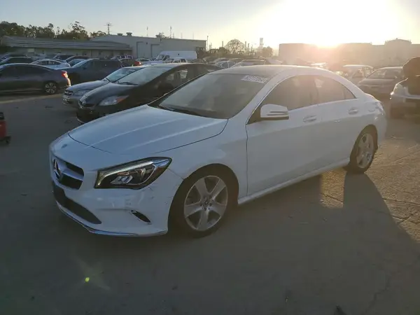 WDDSJ4EB1JN521455 2018 MERCEDES-BENZ CLA-KLASSE - Image 1