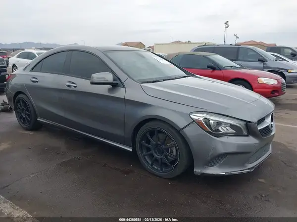 WDDSJ4EB1JN525148 2018 MERCEDES-BENZ CLA-KLASSE - Image 1
