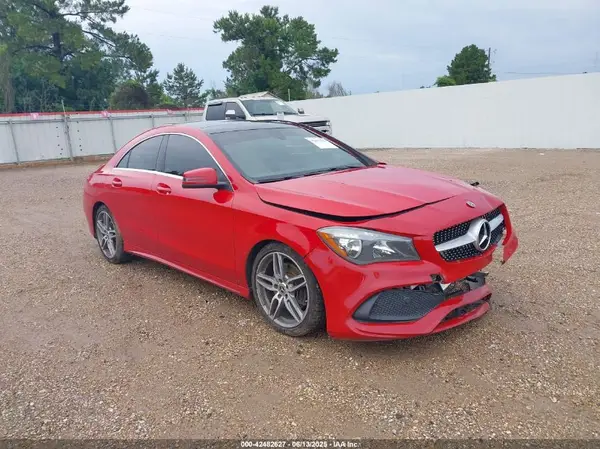 WDDSJ4EB1JN535033 2018 MERCEDES-BENZ CLA-KLASSE - Image 1