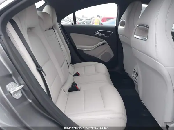 WDDSJ4EB1JN543309 2018 MERCEDES-BENZ CLA-KLASSE - Image 8