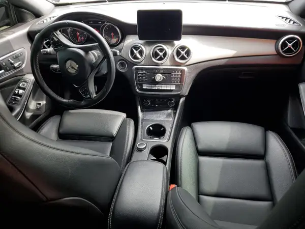 WDDSJ4EB1JN663031 2018 MERCEDES-BENZ CLA-KLASSE - Image 8
