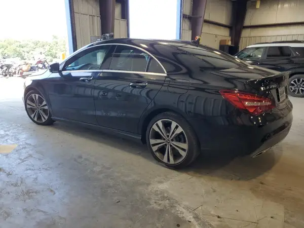 WDDSJ4EB1KN715825 2019 MERCEDES-BENZ CLA-KLASSE - Image 2