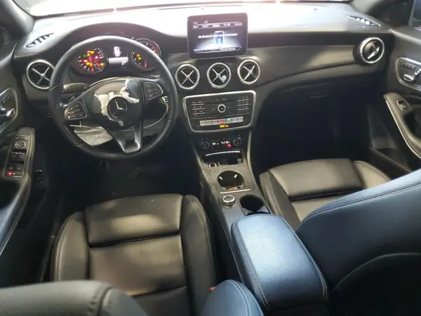 WDDSJ4EB1KN715825 2019 MERCEDES-BENZ CLA-KLASSE - Image 8