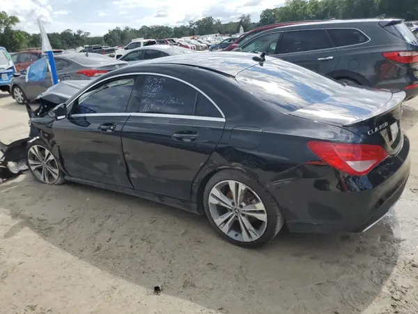 WDDSJ4EB1KN725576 2019 MERCEDES-BENZ CLA-KLASSE - Image 2