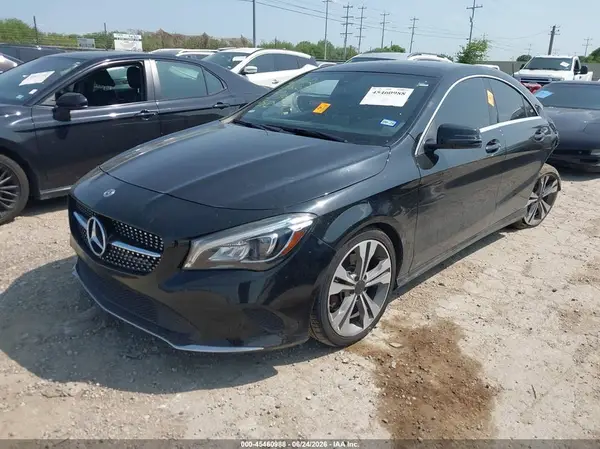 2019 MERCEDES-BENZ CLA-KLASSE IAAI lot 45460988 auction photo 2