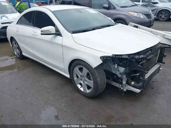 WDDSJ4EB2HN438305 2017 MERCEDES-BENZ CLA-KLASSE - Image 1