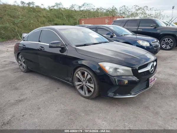 WDDSJ4EB2JN517401 2018 MERCEDES-BENZ CLA-KLASSE - Image 1