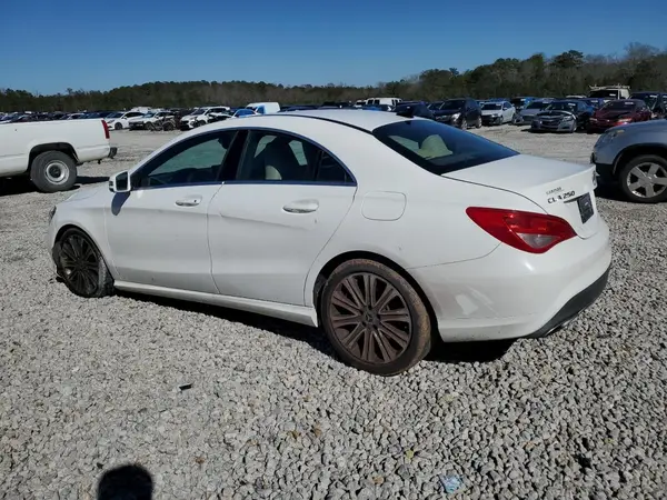 WDDSJ4EB2JN632869 2018 MERCEDES-BENZ CLA-KLASSE - Image 2