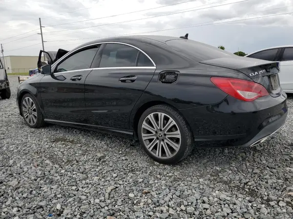 WDDSJ4EB2JN636386 2018 MERCEDES-BENZ CLA-KLASSE - Image 2
