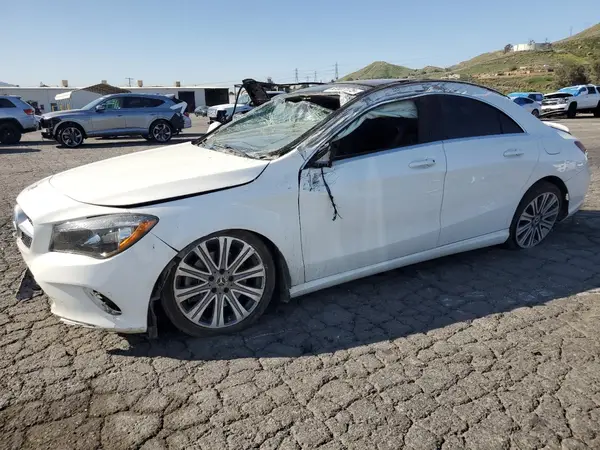 WDDSJ4EB2JN639546 2018 MERCEDES-BENZ CLA-KLASSE - Image 1