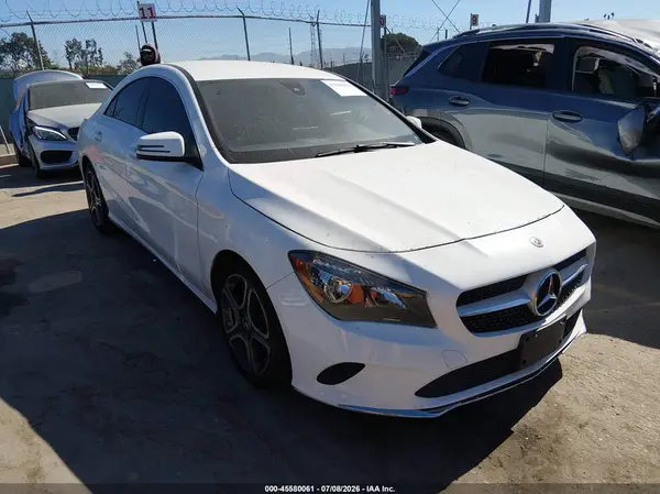 WDDSJ4EB2KN719415 2019 MERCEDES-BENZ CLA-KLASSE - Image 1
