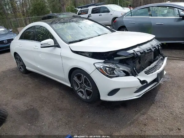 WDDSJ4EB2KN742032 2019 MERCEDES-BENZ CLA-KLASSE - Image 1