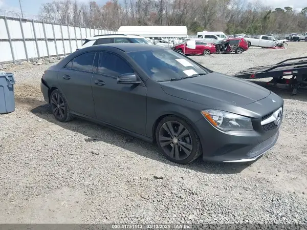 WDDSJ4EB3HN456232 2017 MERCEDES-BENZ CLA-KLASSE - Image 1