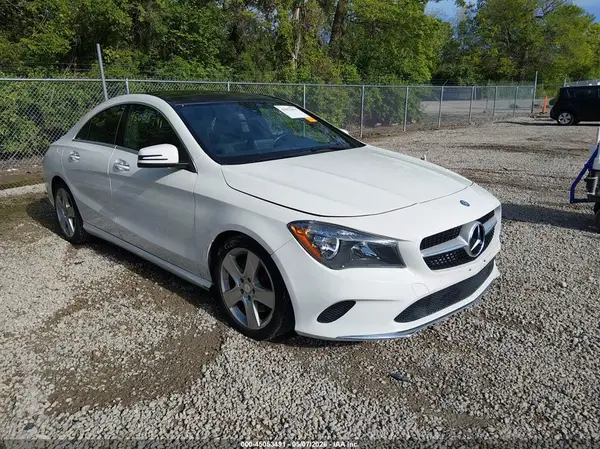 WDDSJ4EB3JN505693 2018 MERCEDES-BENZ CLA-KLASSE - Image 1