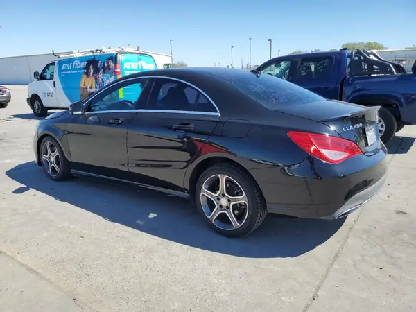 WDDSJ4EB3JN517133 2018 MERCEDES-BENZ CLA-KLASSE - Image 2