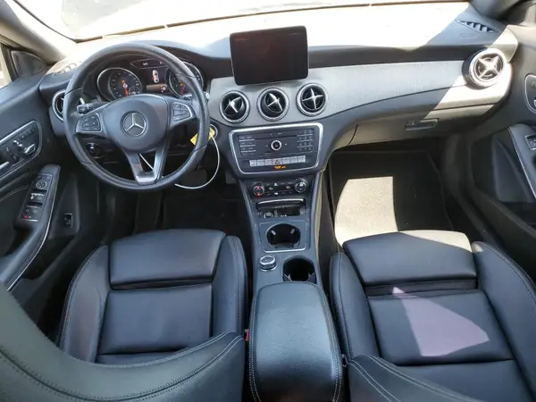 WDDSJ4EB3JN517133 2018 MERCEDES-BENZ CLA-KLASSE - Image 8