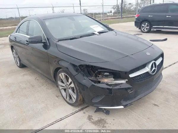 WDDSJ4EB3JN562881 2018 MERCEDES-BENZ CLA-KLASSE - Image 1