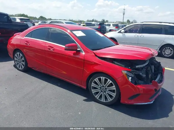 WDDSJ4EB3JN628023 2018 MERCEDES-BENZ CLA-KLASSE - Image 1
