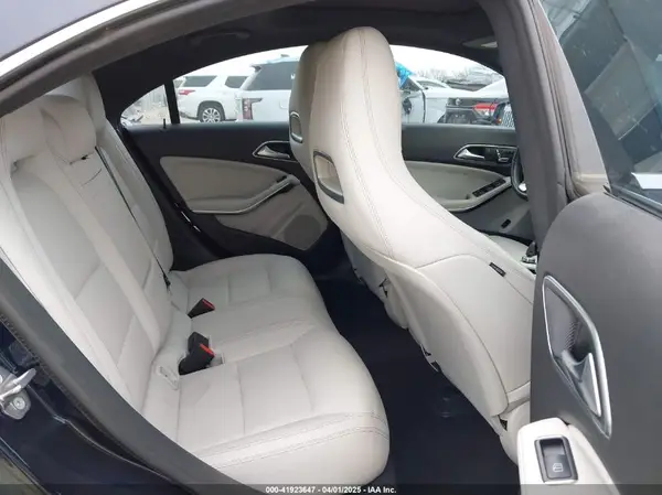 WDDSJ4EB3KN703871 2019 MERCEDES-BENZ CLA-KLASSE - Image 8