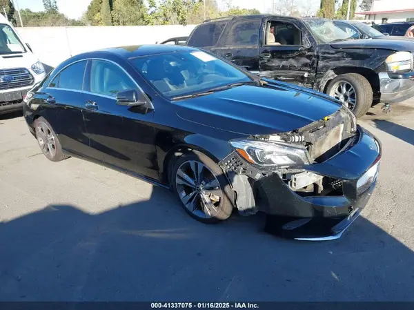 WDDSJ4EB3KN741584 2019 MERCEDES-BENZ CLA-KLASSE - Image 1