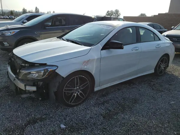 WDDSJ4EB3KN753928 2019 MERCEDES-BENZ CLA-KLASSE - Image 1
