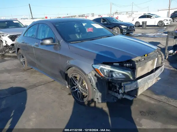 WDDSJ4EB4JN519473 2018 MERCEDES-BENZ CLA-KLASSE - Image 1