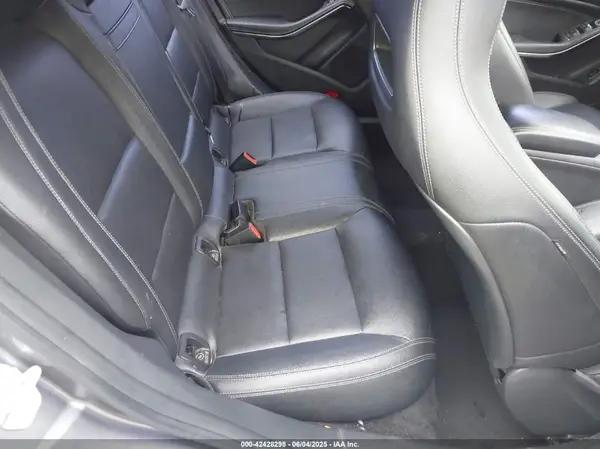 WDDSJ4EB4JN543384 2018 MERCEDES-BENZ CLA-KLASSE - Image 8