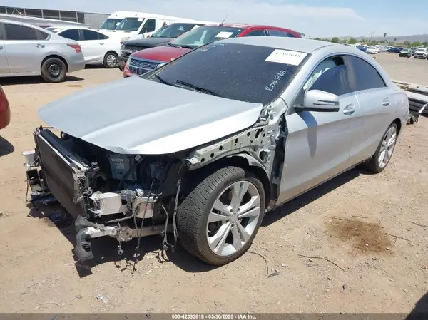 WDDSJ4EB4JN546706 2018 MERCEDES-BENZ CLA-KLASSE - Image 2