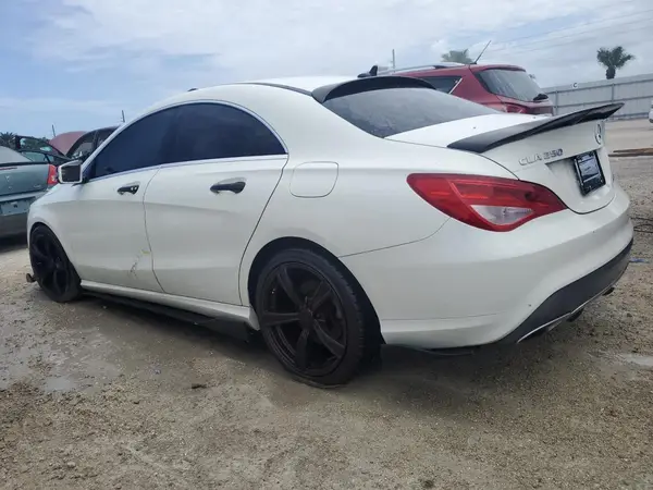 WDDSJ4EB4JN559942 2018 MERCEDES-BENZ CLA-KLASSE - Image 2