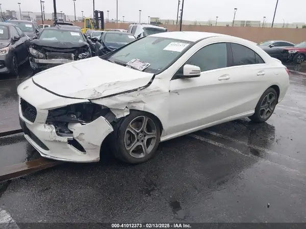 WDDSJ4EB4JN601610 2018 MERCEDES-BENZ CLA-KLASSE - Image 2