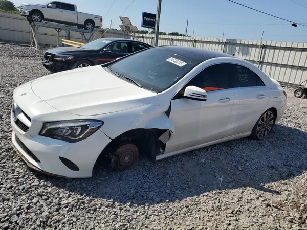 WDDSJ4EB4JN660818 2018 MERCEDES-BENZ CLA-KLASSE - Image 1