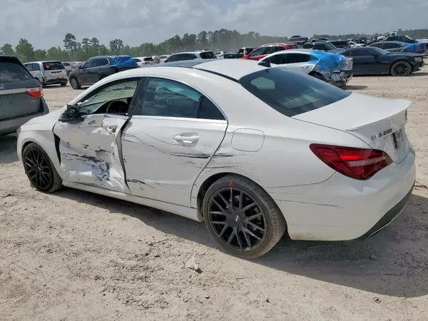 WDDSJ4EB4KN753243 2019 MERCEDES-BENZ CLA-KLASSE - Image 2