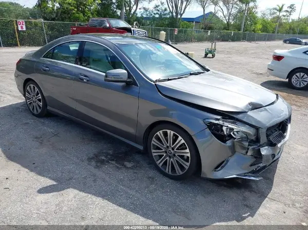 WDDSJ4EB4KN773539 2019 MERCEDES-BENZ CLA-KLASSE - Image 1