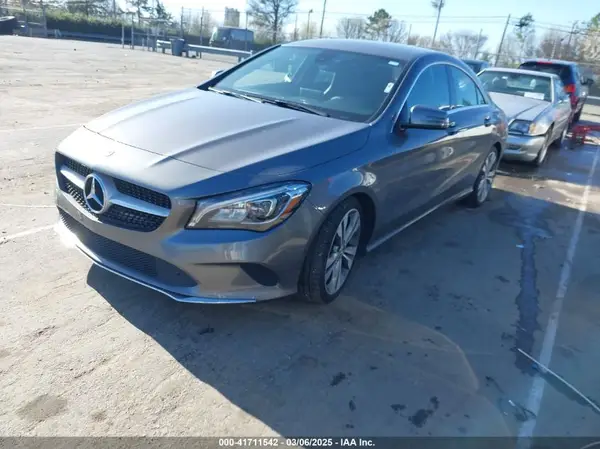 WDDSJ4EB4KN774593 2019 MERCEDES-BENZ CLA-KLASSE - Image 2