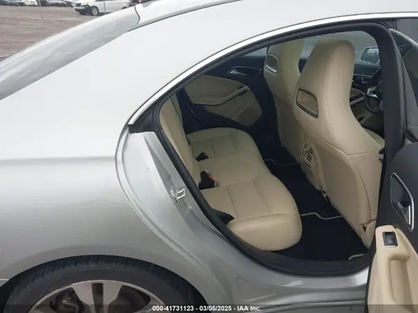 WDDSJ4EB5JN569475 2018 MERCEDES-BENZ CLA-KLASSE - Image 8