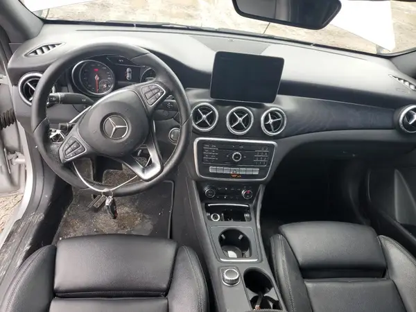 WDDSJ4EB5JN570545 2018 MERCEDES-BENZ CLA-KLASSE - Image 8