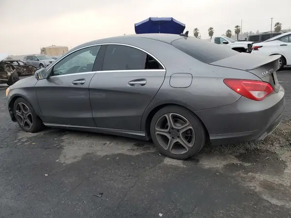WDDSJ4EB5JN580332 2018 MERCEDES-BENZ CLA-KLASSE - Image 2
