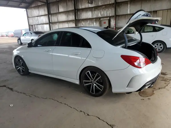 WDDSJ4EB5JN648161 2018 MERCEDES-BENZ CLA-KLASSE - Image 2
