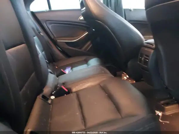 WDDSJ4EB5JN665171 2018 MERCEDES-BENZ CLA-KLASSE - Image 8