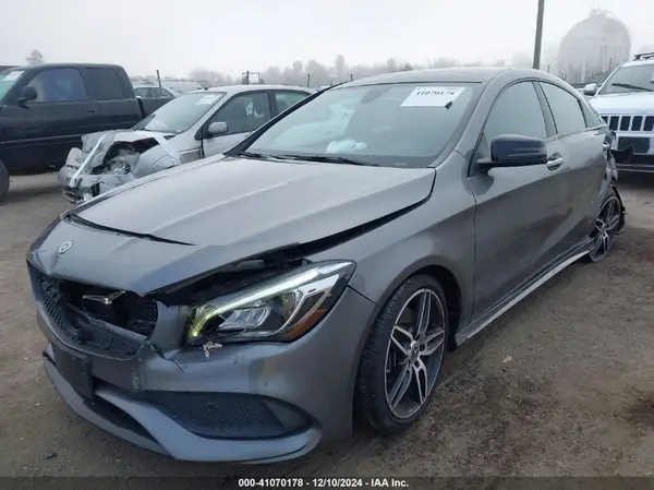 WDDSJ4EB5JN694749 2018 MERCEDES-BENZ CLA-KLASSE - Image 2