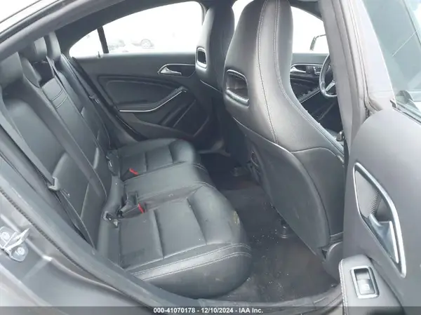WDDSJ4EB5JN694749 2018 MERCEDES-BENZ CLA-KLASSE - Image 8