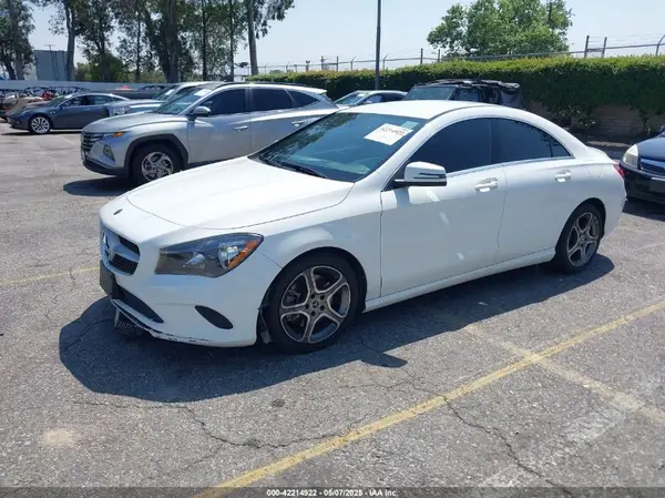 WDDSJ4EB5KN769676 2019 MERCEDES-BENZ CLA-KLASSE - Image 2